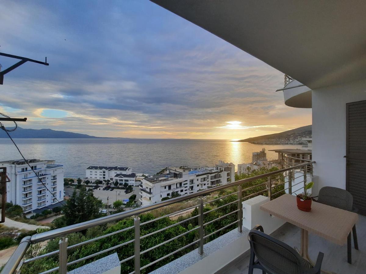 Nora'S Guesthouse Sarandë Exteriör bild