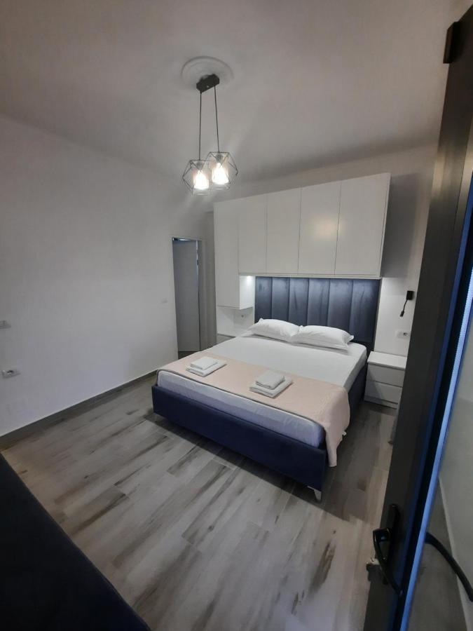 Nora'S Guesthouse Sarandë Exteriör bild