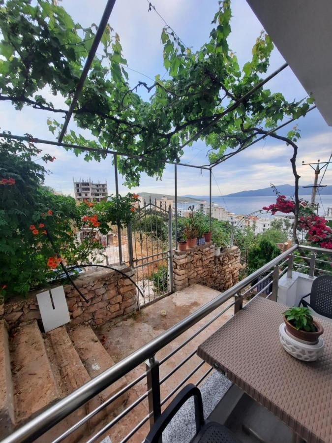 Nora'S Guesthouse Sarandë Exteriör bild